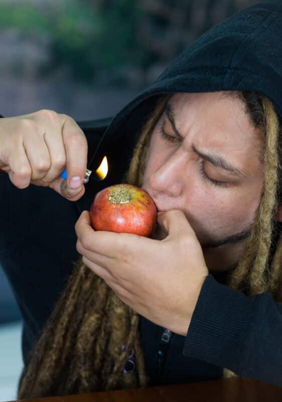 DIY Bong Building: A 4/20 Survival Guide